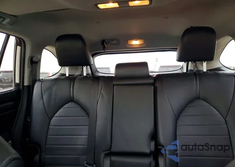 2021 Toyota Highlander Xle z USA, uszkodzony, nr VIN 5TDGZRBH9MS080977